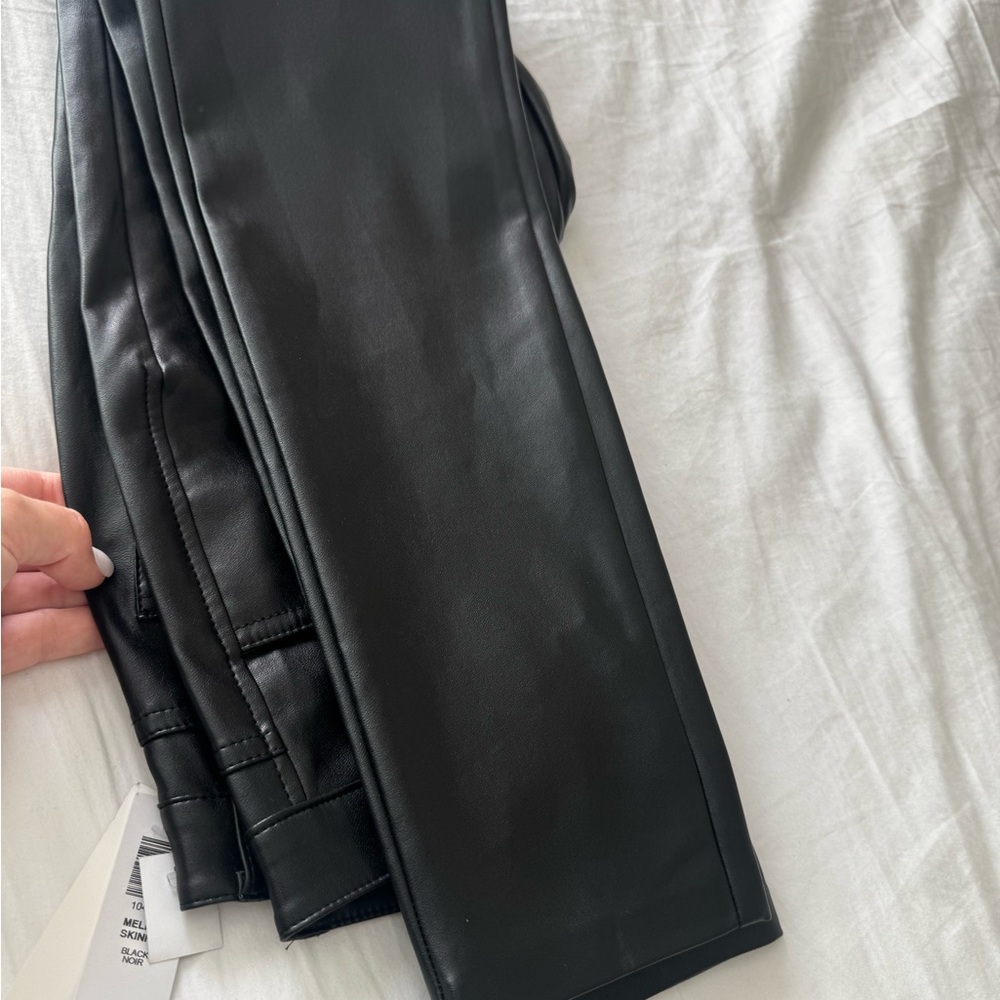 Wilfred Black Skinny Jeans - Picture 5 of 5
